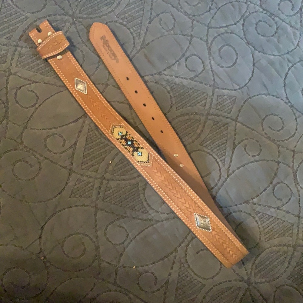 Noona NWOT beaded belt